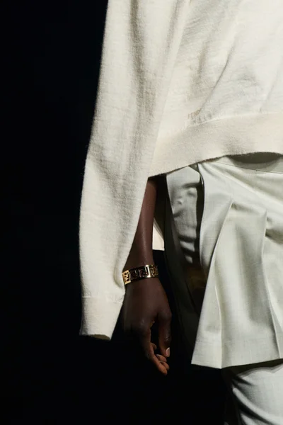 Look 36